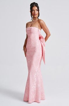 Felicity Maxi Dress - Blush – BABYBOO Dramatic Dress, Dramatic Dresses, Classy Prom, Classy Prom Dresses, Fit And Flare Skirt, Pink Maxi