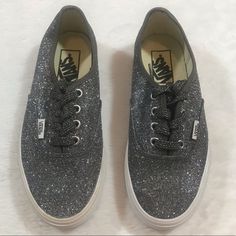 Nwot New Vans Sneaker Womens 6 Style: The Authentic Womens 6 Mens 4.5 Kids Youth Girls Boys 4.5 Deep Silver Grey Gray White Color Metallic Sparkle Sparkling Sparkly Glitter Thread Glittery Sparkles Shiny Reflective New Perfect Condition. No Box Or Tags Included Van Skate Off The Wall It Doesn’t Get Any More Classic Than This, And This Shoe Was Named For A Reason. The Authentic Has Been A Vans Staple Since The Company Was Founded In 1966, And It Has Been Worn By Skaters And Surfers Ever Since. Casual Glitter Sneakers With Round Toe, Silver Vans Low-top Sneakers, Silver Low-top Vans Sneakers, Casual Glitter Sneakers With Synthetic Material, Casual Sneakers With Glitter Print, Casual Low-top Sneakers With Glitter Print, Casual Glitter Sneakers For Streetwear, Casual Low-top Sparkling Sneakers, Glitter Print Lace-up Sneakers For Streetwear