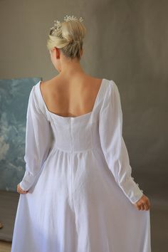 Our linen wedding dress is crafted by hand, tailored specifically to your unique body measurements, with a wide choice of color options.  ✓DETAILS - Regular fit - A-line silhouette - Floor length - Long sleeves - Square neckline - Low back - 2 hidden side pockets -The standard length of the dress, from the top of the shoulder to the bottom edge (hemline), is 61 inches (156 cm) for the model of 5ft5/169 cm. Please leave a note if you specify the length based on your preferences. - 100% linen, med Wedding Dress Casual, Simple Wedding Dress Casual, Wedding Dress Modest, Fall Winter Wedding, Linen Wedding Dress, Wedding Dress A Line, Linen Wedding, Modest Wedding Dress, Simple Wedding Dress