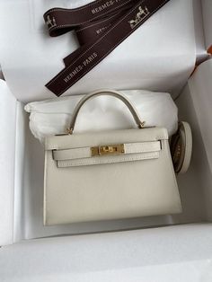 Office Handbags, Sling Bag Women, Mini Kelly, Expensive Bag, Hermes Kelly Bag, Women's Bags By Style, Girly Accessories