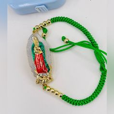 Virgen De Guadalupe Pulsera Ajustable/Virgin Of Guadalupe Adjustable Bracelet Gold Pearl Bracelet, Virgin Of Guadalupe, Boho Cuff, Turquoise Charm, Howlite Bracelet, Slide Bracelet, Gold Bracelet Set, Metal Cuff Bracelet, Bangle Bracelet Set