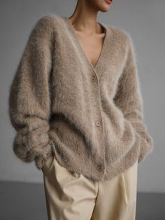 DETAILS
Composition: 100% Polyamide
Design: Plain
Style: Casual
Thickness: Regular
Material: Knit
Occasion: Leisure, Home, Work Fall Cardigans, Áo Len Cardigan, Cardigan Casual, Knitting Women Cardigan, Mohair Cardigan, Button Front Cardigan, Winter Trends, Button Cardigan, Cashmere Cardigan