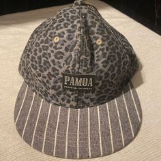 Pamoa New York Leopard Print Baseball Cap - Grey And Black #959 New Without Tags Please Look At The Pictures The Pictures Are Not Professional Pictures Please See Listed Pictures For Full Details. Sold As Is. Comes As Is With What You See Pictures. What You See In The Picture Is What You Will Get. Reasonable Offers Are Always Welcome! Bundle And Save On Shipping. All Items Will Be Shipped Out Within 1 Business Day After Payment Is Cleared Between Monday To Friday. We Do Not Ship During Weekend A Trendy Gray Snapback Hat, Gray Casual Snapback Hat With Flat Brim, Casual Gray Baseball Cap With Visor, Casual Gray Visor Baseball Cap, Trendy Gray Baseball Cap For Streetwear, Casual Gray Snapback Hat For Streetwear, Casual Gray Baseball Cap With Flat Bill, Casual Gray Flat Bill Baseball Cap, Casual Gray Snapback Hat With Visor