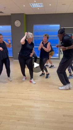 a group of people in a dance class