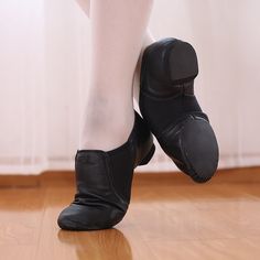 Real Leather Black 0.5 cm Heels Teaching & Practice Shoes Jazz Dance Shoes Black Leather Round Toe Dance Shoes, Medium Width Almond Toe Dance Shoes With Rubber Sole, Almond Toe Dance Shoes With Rubber Sole, Black Low-top Leather Dance Shoes, Flexible Dance Shoes With Rubber Sole For Practice, Flexible Rubber Sole Dance Shoes For Practice, Fitted Non-slip Closed Toe Dance Shoes, Fitted Black Dance Shoes For Dance Class, Flexible Ballet Dance Shoes For Practice