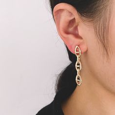 Material: 18K gold/rhodium plated on brass, lead nickel free Size: 47mm long, 7mm wide Quantity: 10pcs Ear backs to match: https://www.etsy.com/shop/Nbeads?ref=seller-platform-mcnav&search_query=ear+back Jump rings(same/ similar gold color) to match: https://www.etsy.com/listing/587655398/100pcs-real-gold-plated-brass-open-jump?ga_search_query=jump%2Bring&ref=shop_items_search_3&pro=1&frs=1 More gold findings here: https://www.etsy.com/shop/Nbeads?ref=seller-platform-mcnav&search_query=gold+plat Gold Chain Link Earrings For Gift, Gold Chain Earrings For Gift, Gold Linear Chain Drop Earrings, Metal Earrings With Gold Chain For Gift, Metal Link Earrings For Gifts, Silver Dangle Earrings With Gold Chain, Long Chain Earrings, Earrings Chain, Earrings Dangling