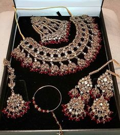 Bridal Crystal Jewellery Set for Wedding Luxury Wedding Jewelry, Brides Sister, Traditional Wedding Jewellery, Unique Wedding Jewelry, Bridal Jewelry Sets Brides, Wedding Jewelry Sets Bridal Jewellery, Pakistani Bridal Jewelry, Indian Wedding Jewelry Sets, Bride Jewelry Set