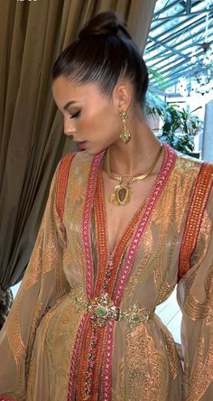 Morroco Dress, Moroccan Style Clothes, Moroccan Dress Modern, Moroccan Dress Kaftan, Moroccan Traditional Dress, Pink Kaftan