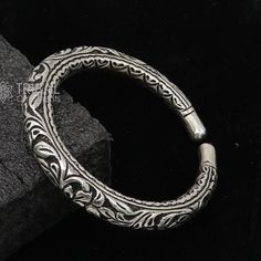 92.5% pure silver handmade excellent unisex bangle bracelet kada, amazing customized chitai work unisex personalized gift from India Metal-925 sterling silver. Item type-Bangle bracelet. Weight-40.00 grams width-0.9 cm size- 5.70 centimetre inner diameter or 2.25" or 2-4 stamped-925  Finish-oxidized. makes excellent gifting for birthday, mother's day, wedding anniversary, valentines day, Christmas day Artisan Bangle As Festival Gift, Artisan Bangle For Festivals As A Gift, Artisan Bangle For Festivals And Gifts, Artisan Bangle As A Gift For Festivals, Artisan Bangle As Gift For Festivals, Handmade Silver Bracelet For Festivals, Traditional Sterling Silver Bangle, Carved Sterling Silver Bangle, Silver Bangle With Tilla Detailing As A Gift