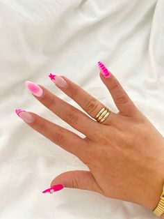 Almond Nail Inspo With Gems, Preppy Nail Ideas Winter, Light Pink And Black Nails Ideas, Hot Pink And Zebra Nails, Girly Nail Inspiration, Easy Preppy Nail Designs, Nail Inspo With Thumb, Vacation Pink Nails, Race Car Theme Nails