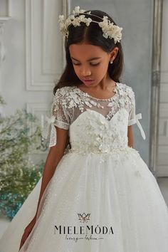 Alondra Luxury Flower Girl Communion Dress - Miele Moda Luxury Fashion Gown Style Dress, Girls Communion Dresses, Girls White Dress, First Communion Dress, First Communion Dresses, Custom Gown, Baptism Dress, Princess Gown, Princess Ball Gowns