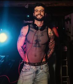 Thong Above Pants Outfit Men, Male Strip Club Outfit, Mesh Shirt Men, Gay Club Outfit, Queer Outfits, Rave Outfits Men, Techno Outfit