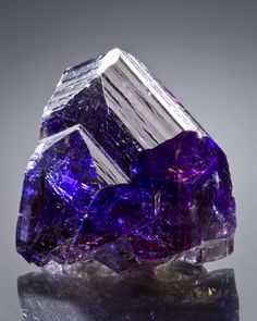 Tanzanite - look at that beautiful purple buried deep inside! <3 Matka Natura, Arusha