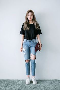 +45 Trending And Girly Summer Outfit Ideas Moda, Ropa coreana, Moda Korean Fashion Fall, Streetwear Korean, Korean Fashion Winter, Korean Fashion Kpop, Korean Fashion Summer, Korean Fashion Outfits, Korean Streetwear, K Fashion, Korean Fashion Casual