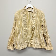 Nwt $99 Chico's Royal Ruffle Rhea Gold Stardust Open Front Jacket Women's Size 2 - Medium 22” Pit To Pit And 25” Shoulder To Hem Gold Long Sleeve Outerwear For Spring, Open Front Jacket, Stardust, Front Open, 2 Colours, Blazer Suit, Suit Jacket, Size 2, Jackets & Coats