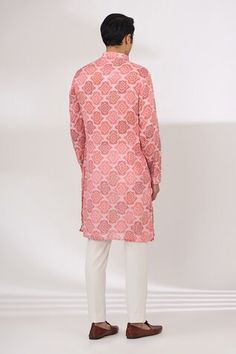 Pink cotton silk kurta with bandhani print and sequins embroidery. Comes with pant. - Aza Fashions Festive Chanderi Sherwani With Printed Motifs, Silk Sherwani With Chikankari Embroidery For Navratri, Bollywood Style Festive Sherwani With Printed Motifs, Bollywood Style Sherwani With Printed Motifs, Festive Bollywood Sherwani With Printed Motifs, Designer Sherwani With Printed Motifs For Festivals, Bollywood Sherwani With Printed Motifs For Transitional Season, Silk Kurta With Printed Motifs For Diwali, Traditional Drape Sherwani With Printed Motifs For Festivals