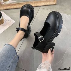 Olivia Mark - Classic Retro Mary Jane Shoes with Thick Soles - Stylish Loafers for Uniforms Jk Shoes, Style With Skirt, Moda Grunge, Mary Jane Platform Shoes, Lifting Facial, Zapatos Mary Jane, Womens Black Flats, Oxford Platform, Shoes Retro