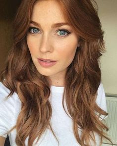 Hair Highlight Trends, Blonde Copper, Hair Color For Fair Skin, Face Nails, Hair Pale Skin, Natural Red Hair