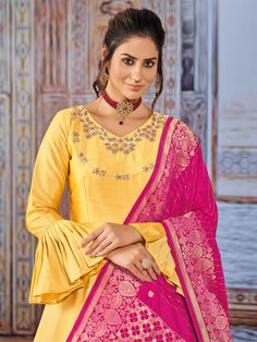 Buy exotic yellow silk partywear gown online at best price. This stunning partywear gown comes with santoon bottom with dola silk dupatta. Plus Size Lehenga, Silk Anarkali Suits, Designer Anarkali Dresses, Silk Anarkali, Gown Suit, Designer Anarkali, Silk Bottoms, Anarkali Gown, Yellow Silk