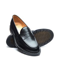 Black Hi-Shine Penny Loafer | Solovair | Classic Collection | Made in England – NPS Solovair US Monkey Boots, Logger Boots, Steel Toe Shoes, Brogue Boots, Engineer Boots, Steel Toe Boots, Vegan Boots, Brogue Shoes, Penny Loafer