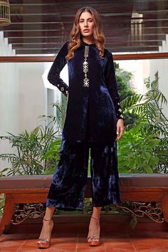 Rozina Munib – Women Dresses Designer. WL - 11 Winter Kurta, Velvet Kurta, Kurta Palazzo Set, Embellished Clothing, Navy Blue Velvet, Kurta Palazzo