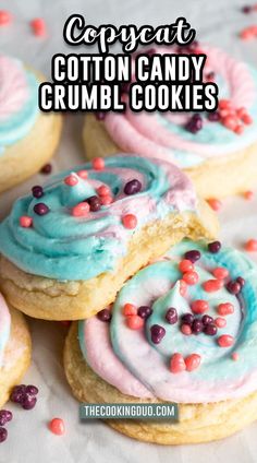 A cotton candy cookie with a bite taken out of it. American Baked Goods, Crumbl Christmas Flavors, Nerds Candy Recipe, Cooking With Karli Crumbl Cookies, Cookie Dunkers With Buttercream, Cookie Dippers Recipe, Cute Recipes Aesthetic, Deep Dish Cookie Recipe, Crumble Sugar Cookie Recipe