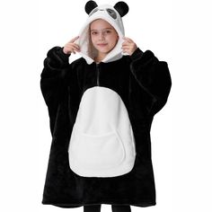 The wearable blanket for kids is designed to allow children to extend their arms freely while enjoying warmth and comfort; The large middle pocket is designed to allow the child to store small items, while we also designed small pockets on the sides to keep the child's hands warm, while the ribbed cuff prevents cold air from seeping in and enhances the overall warmth. This standard 100 by OEKO-TEX certified blanket with sleeves uses neat stitching for stronger seams, ensuring enhanced durability Blanket Sweatshirt, Hoodie For Boys, Sweatshirt Blanket, Oversized Blanket, Oversized Flannel, Halloween Costume Shop, Blanket Hoodie, Hoodie Oversize, Wearable Blanket