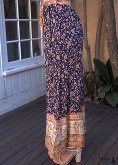 Boho Pants - Palazzo Pants in Leg Pants, Jasmine in Navy Blue For Women Fabric: Cotton Rayon Blend Garment Care: To keep your clothes in good condition, please hand wash or wash them in the washing machine with a delicate cycle in cold water. Using a laundry mesh bag can prevent tangling and tearing. Size: Our size differs from AU, EU, and US sizes. Please compare the detail sizes with yours before ordering. Please allow 1-2 cm differs due to manual measurement. Pant cm Size Waist Hip Length S 6 Floral Flare Pants, Hippie Pants, Palazzo Pant, Chiffon Midi Dress, Boho Pants, Boho Print, Wide Legs, Mesh Bag, Plus Dresses