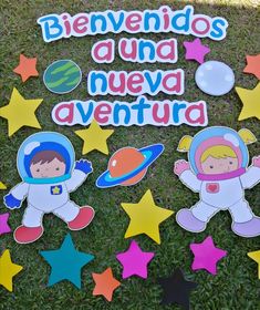 a sign that says, benvendos a una neva aventura on the grass