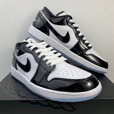 ** Thank You For Considering Our Store! We Appreciate Your Business And Support ! 100% Authentic Nike Air Jordan 1 Low Dv1309-100 Sneaker In Black And White Size Men's 10 - Patent Leather Upper * Brand New In Original Box. * Order Will Be Shipped Within One Business Day Of Payment Besides Sunday And Holidays. Modern Low-top Custom Sneakers, Jordan 4 Fire Red, Nike Jordan 1 Mid, Jordan 4 Red, Jordan 4 Black, Jordan Spizike, Jordan Ones, Nike Air Jordan 1 Low, Jordan 2