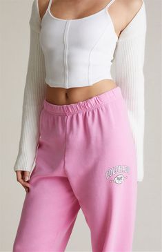 Colorado Sweatpants Barbie Graphic, Mountain Chic, Cute Barbie, Ski Style, My Mobile Number, Barbie Style, Ski Fashion, Ankle Cuffs, Barbie Fashion