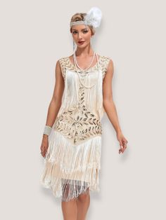 Dive into mermaid dreams with Retro Stage's 1920s V-Neck Sequined Mesh Mermaid Dress. Radiate elegance and charm in this mesmerizing piece. Roaring 20s Outfit, Estilo Charleston, Gatsby Fashion, 20s Outfit, Gatsby Party Outfit, Gatsby Outfit, African Boutique, Look Gatsby, 20s Fashion Dresses