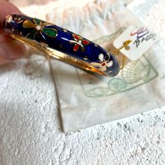 Bangle Bracelet Gold, Seashell Jewelry, Enamel Bangle, Gold Bangle Bracelet, Jewelry Inspo, Bracelet Gold, Bangle Bracelet, Womens Jewelry Bracelets, Blue Gold