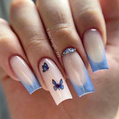 Popular Nail Art, Nail Polish Removers, Butterfly Nails, Nail Art Techniques, Minimalist Nail Art, Personal Grooming, Nail Care Tips, Vibrant Nails, Glitter Nail Polish