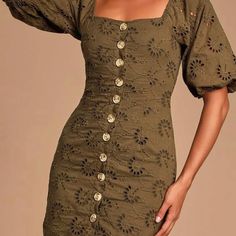 Brand New With Tags! Perfect Condition, Size Small The Sage The Label O'keefe Olive Green Eyelet Lace Button-Front Mini Dress Will Have You Looking And Feeling Like A Masterpiece! Lightweight Woven Fabric, Decked Out In Gorgeous Embroidered Eyelet Lace, Shapes A Square Neckline And Short Puffy Sleeves With Elastic Hems That Allow You To Wear On Or Off The Shoulder. Full Marbled Button Placket Runs The Length Of The Seamed, A-Line Bodice, To The Flirty Mini Hem. Lined. Self: 100% Cotton. Lining: Casual Square Neck Mini Dress With Buttons, Casual Mini Dress With Square Neck And Buttons, Knee-length Buttoned Mini Dress For Brunch, Buttoned Knee-length Mini Dress For Brunch, Spring Dress With Square Neck And Button Closure, Summer Mini Dress With Buttons And Square Neck, Knee-length Mini Dress With Button Closure For Brunch, Fitted Dress With Button Closure For Brunch, Buttoned Mini Dress For Brunch