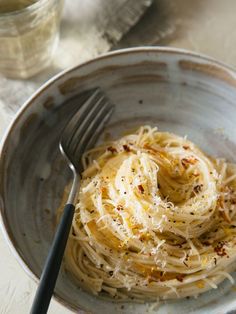 Angel Hair Pasta Recipes, Plats Healthy, Parmesan Recipe, Salad Pasta, Idee Pasto Sano, Food Cooking, Parmesan Cheese, Recipes Food, Gnocchi