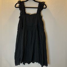 Black Short Shift Dress. Never Worn. Runs Large. Black Knee-length Sundress Mini Dress, Chic Black Midi Length Sundress, Chic Black Sundress For Brunch, Black Knee-length Sundress, Black Ruffled Sundress For Brunch, Black Mini Sundress With Ruffles, Black Sundress With Ruffles, Black Ruffled Mini Sundress, Black Sundress With Ruffles For Day Out