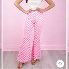 -Blue B Brand Denim -Pink & White Checkered -Flare/Bellbottom -Size L -Never Worn Chic High Rise Flares For Spring, Chic High-rise Flares For Spring, High Waist Casual Flares For Spring, High-waist Casual Flares For Spring, Casual High Waist Flares For Spring, Casual High-waist Flares For Spring, Trendy Flare Jeans For Spring, Trendy Summer Cotton Flares, Pink Stretch Flare Jeans