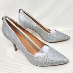 Stunning Silver Glitter Pointed Toe Heels - Sparkly Women's Size 8 Pumps Shine Bright At Any Event With These Dazzling Silver Glitter Heels. Appr 3 Inch Heel.Bthese Women's Size 8 Stilettos Feature A Sleek Pointed Toe Design, Perfect For Adding A Glamorous Touch To Your Evening Attire. Whether You're Heading To A Wedding, A Formal Event, Or A Night Out, These Sparkling Heels Will Make You The Center Of Attention. With A Comfortable Stiletto Heel And Elegant Silhouette, These Glittery Shoes Combi Sparkling Heels, Heels Sparkly, Glittery Shoes, Event Shoes, Silver Glitter Heels, Glitter Stilettos, Formal Heels, Sparkly Party, Heels Wedding