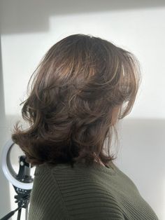 Fall Fashion Inspiration, Hair Inspiration Short, Hairstyles For Layered Hair, Haircuts For Wavy Hair, Shoulder Length Hair Cuts, Hair Stylies, Haircut For Thick Hair