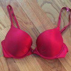 Brand New Red Satin Bra By Maidenform. Size 32b. Lots Of Padding For The Smaller Chested Ladies. Great Fit! Bundle For A Discount!! Red Seamless Push-up Bra, Seamless Red Push-up Bra, Red Push-up Bra With Padded Cups, Fitted Seamless Red Bra, Red Fitted Seamless Bra, Fitted Red Seamless Bra, Red Underwire Bra With Lined Body, Red Fitted Push-up Bra, Red Padded Push-up Bra