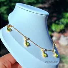 Moonstone & Peridot Gemstone Choker Necklace With 18k Gold Moonstone : 2.38cts Peridot : 5.19cts With Certificate Usa (All States : Free Shipping) We Deliver Worldwide #Eurekaburmajewelry Gemstone Choker Necklace, Gemstone Choker, Peridot Gemstone, Moonstone Jewelry, Wedding Necklace, Womens Jewelry Necklace, Moonstone, Wedding Jewelry, Gold Color