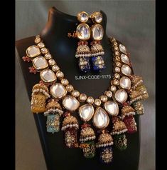 Sabyasachi Wedding, Amrapali Jewellery, Kundan Jewellery Bridal, Kundan Jewellery Set, Indian Jewelry Earrings, Kundan Necklace Set, Sabyasachi Jewellery, Bridal Necklace Set