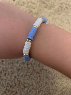 White Clay Bead Bracelet, Beaded Braclets, Bracelet Stand, Homemade Bracelets, Clay Bead Bracelet