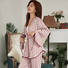 Get on a Summer shopping spree and get your closet adorned with this beautiful Spring Autumn Ladies Soft 3 Piece Pj Set. The contrasting shades and patterns on the robe make it an excellent choice for loungewear and sleepwear. Also, you can get this set to gift your best friend or partner, the perfect attire for their daily relaxation needs. This loungewear is all you need to help relax at home. They are soft and easy to touch which projects versatility and effortless grace in every step you tak Cotton Sleepwear With Kimono Sleeves, Cotton Sleepwear With Kimono Sleeves For Loungewear, White Sleepwear With Kimono Sleeves For Loungewear, Multicolor V-neck Sleepwear For Loungewear, Multicolor V-neck Kimono For Loungewear, Casual Robe With Kimono Sleeves For Loungewear, Lounging Outfit, Pyjama Satin, Summer Shopping