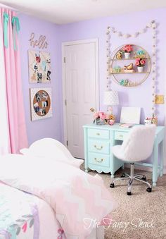 Teen Girl Bedroom Designs, Simple Bedroom Ideas, Orange Bedroom Ideas, Mirrored Bedroom, Bedroom Paint Ideas, Purple Bedrooms, Diy Room Decor For Teens, Orange Bedroom