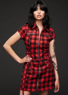 checkered mini dress Tartan Punk, Eighties Fashion, Victorian Jacket, Red Goth, Punk Rock Style, Studded Shirt, Black Lace Choker, Punk Dress, Red Checkered