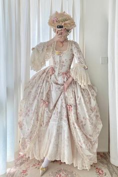 1700 Dress, Marie Antoinette Style, Marie Antoinette Dresses, Dress Aesthetic, Gorgeous Clothes, Rococo Style, Dress Images