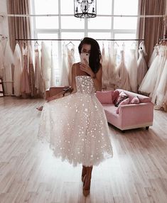 Midi Wedding Dress, Sparkly Wedding Dress, Tomboy Chic, Celestial Wedding, בר מצווה, Short Prom Dress, White Tulle, Dress Spaghetti, Short Prom