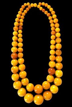 Cheap Orange Costume Jewelry Necklace, Affordable Orange Costume Jewelry, Cheap Retro Necklaces With Large Beads, Affordable Retro Beaded Necklace With Large Beads, Cheap Orange Costume Jewelry, Cheap Gold Costume Jewelry Beads, Cheap Traditional Jewelry With Large Beads, Cheap Colorful Large Beads Jewelry, Handmade Amber Jewelry At Affordable Prices